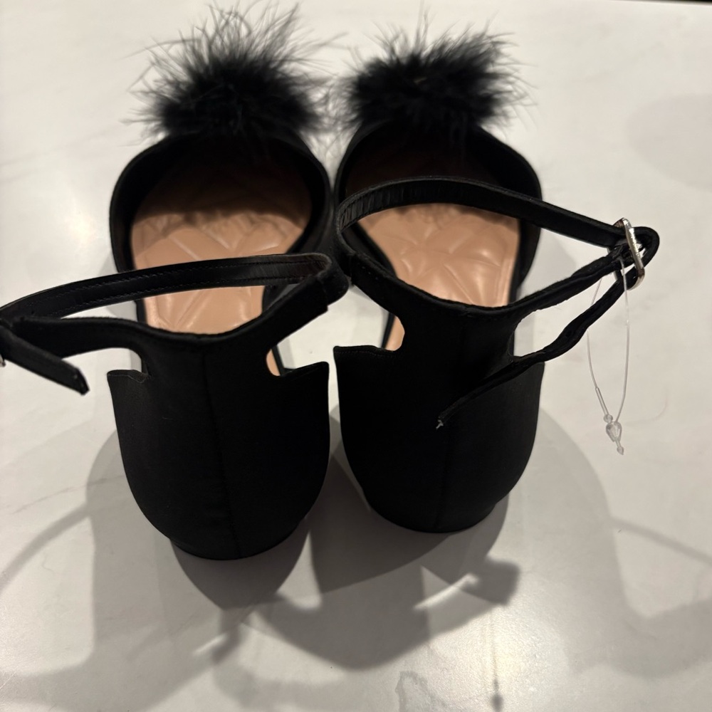 Black Faux Feather Ankle-Strap Ballet Flat (Women Size 8) - Picture 3 of 4